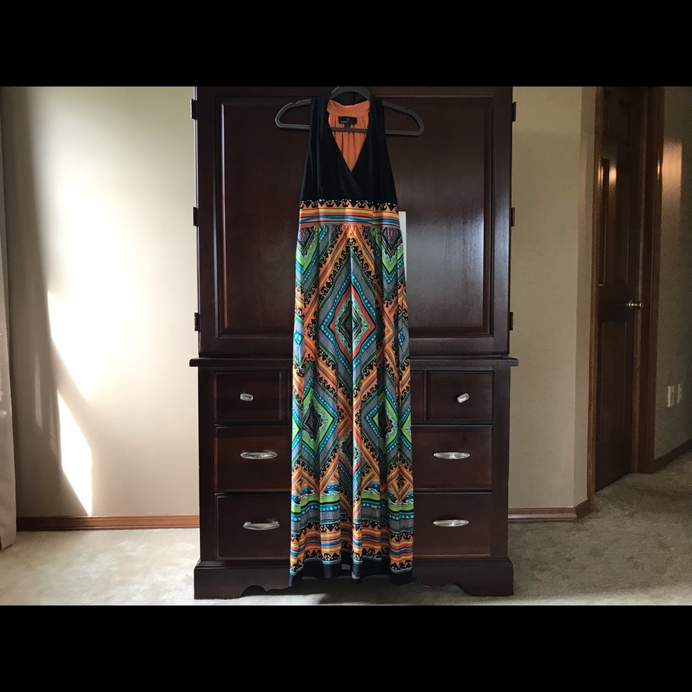 RONNI NICOLE DRESS NWT sz. 10